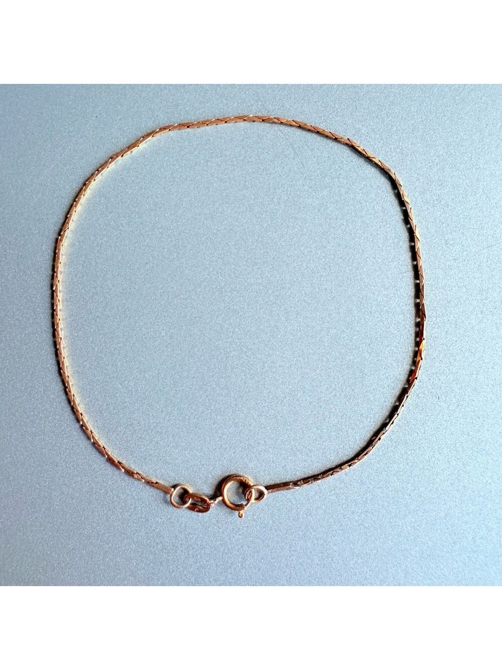 14K Yellow Gold 1mm Thin Triangle Cobra Link Chain Bracelet 7.25"